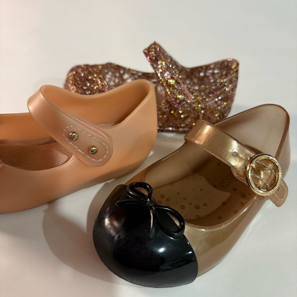 Mini Melissa Girls Pink Glitter & Nude Bow Jelly Mary Jane Sandals - Picture 2 of 12